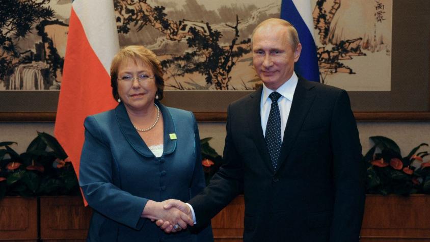 APEC China 2014: Bachelet sostiene bilateral con el presidente de Rusia