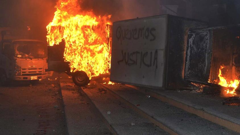 Estudiantes asesinados: indignación en México por confesión de sicarios
