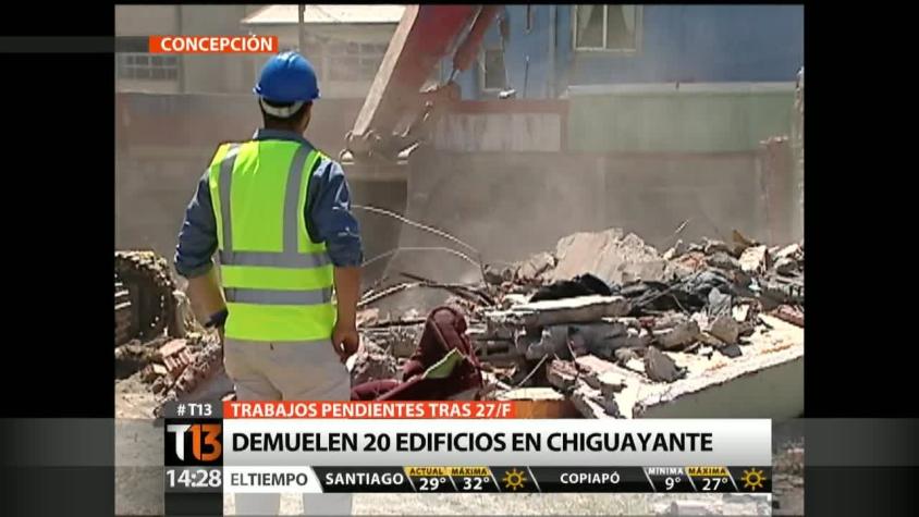 [T13TARDE] Comienza la demolición en Chiguayante de 20 casas seriamente afectadas por el 27F