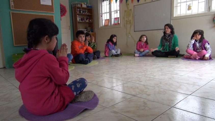 [VIDEO] Sin notas: la escuela de Villa Alemana que enseña a través del yoga y la meditación