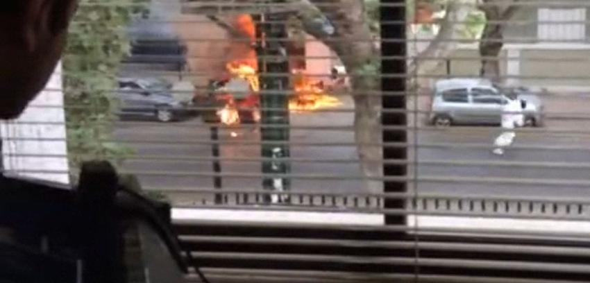 [VIDEO] Este es el momento exacto del ataque incendiario al cuartel de la PDI