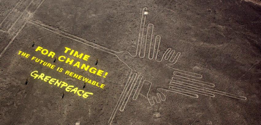 Activistas de Greenpeace arriesgan 8 años de cárcel por dañar líneas de Nazca y grupo se disculpa