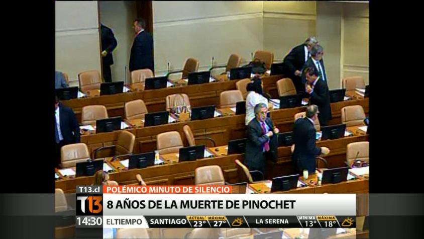 [T13 TARDE] Parlamentario UDI solicita minuto de silencio por aniversario de muerte de Pinochet