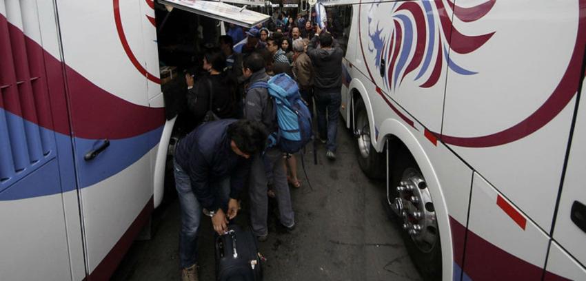 Sernac inicia batalla contra empresas de buses por incumplimiento de condiciones