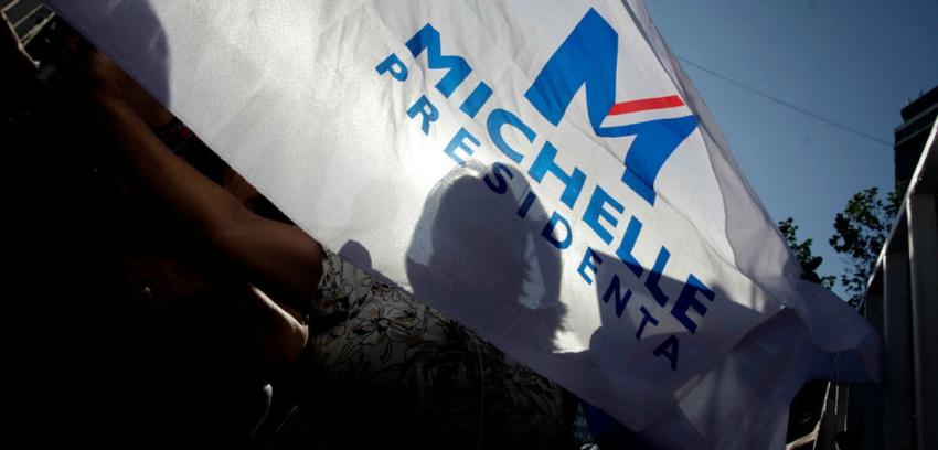 Las cinco dudas de la UDI sobre los pagos de campaña de Bachelet