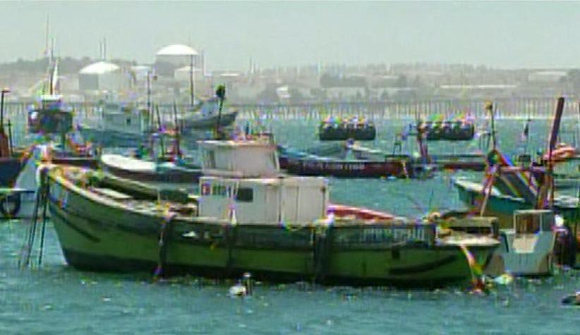 [T13] Pescadores de Quintero creen que bahía aún esta contaminada