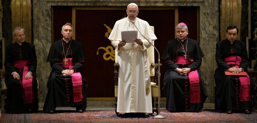 Sólo un 6% de los chilenos tiene una opinión desfavorable del Papa Francisco