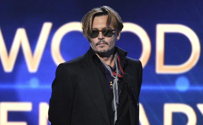 Johnny Depp se aleja de Hollywood para tratar su alcoholismo