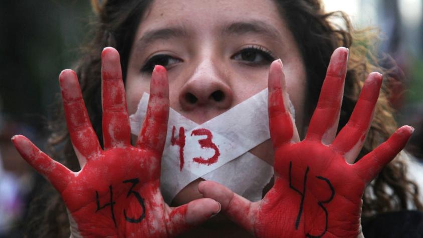 México: Familias de los 43 estudiantes desaparecidos llaman a no votar en las próximas elecciones