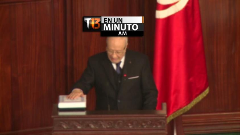 [VIDEO] #T13enunminuto: Essebsi jura como presidente de Túnez y otras noticias
