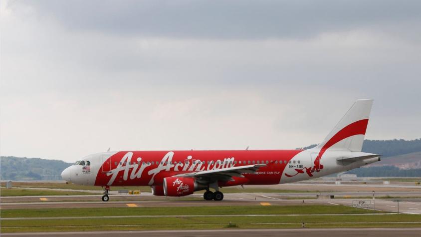 Avión de AirAsia siniestrado no tenía autorización para volar el día del accidente