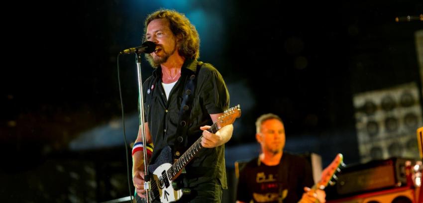 Barack Obama sorprende a Eddie Vedder de Pearl Jam en Hawaii