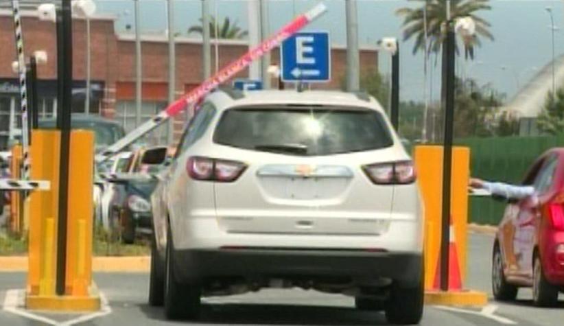 [T13] Cobro de estacionamientos en el Mall de Talcahuano todavía sigue en marcha blanca