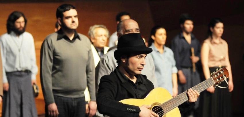 La aclamada obra teatral sobre Víctor Jara que renace este 2015