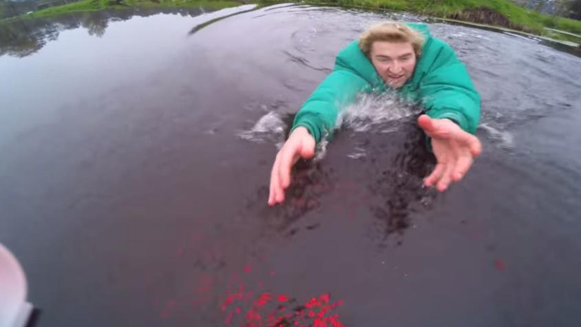 [VIDEO] Así fue el desesperado rescate de un drone antes de caer a un lago