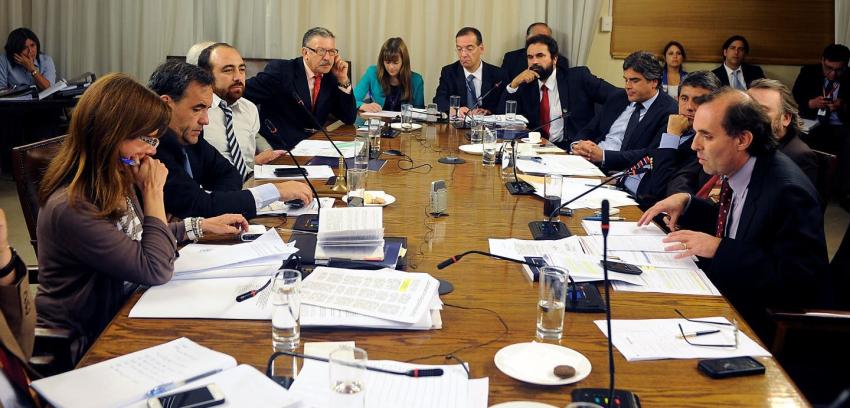 Comisión Penta evalúa citar a políticos de la Alianza y administradores electorales