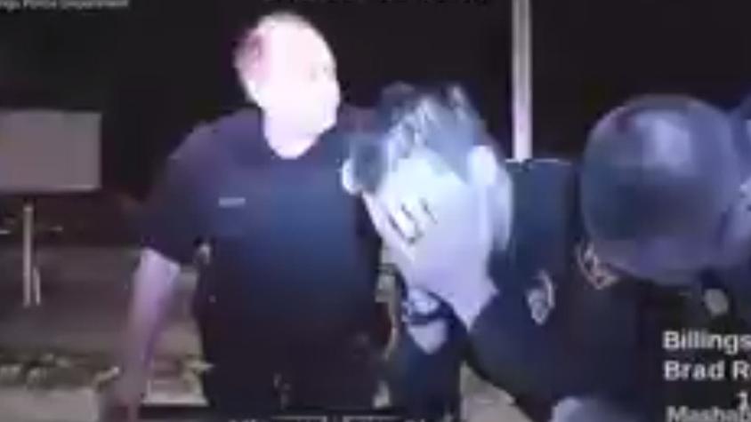 [VIDEO] EE.UU.: Liberan imágenes de policía llorando tras matar a hombre desarmado