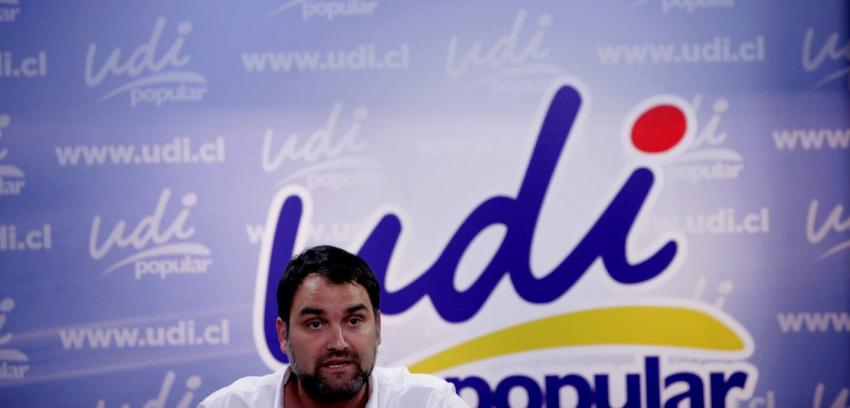 UDI defiende a Silva de arremetida PC: "Estamos cansados de la ética comunista"