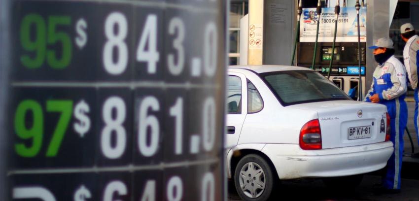 Precios de las bencinas bajan nuevamente esta semana