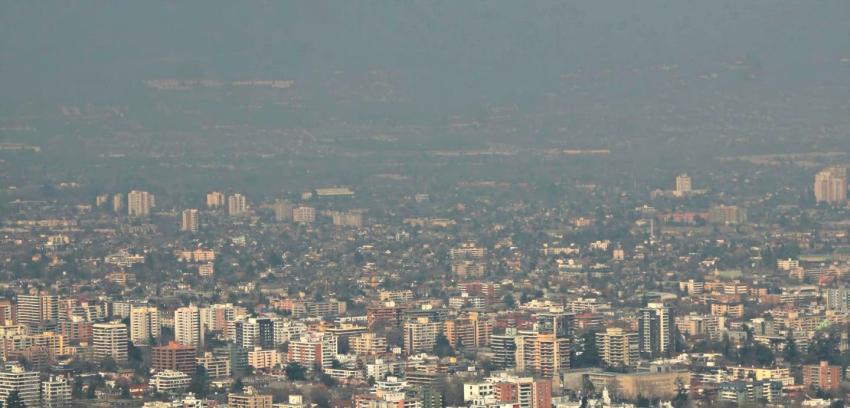 Expertos UC advierten sobre peligro de “ozono malo” en la capital