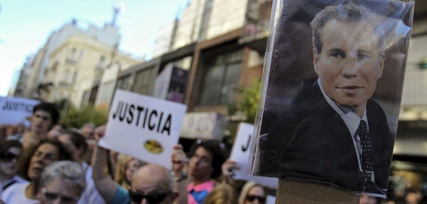 Periodista que reveló muerte de Nisman cuenta por qué salió de Argentina