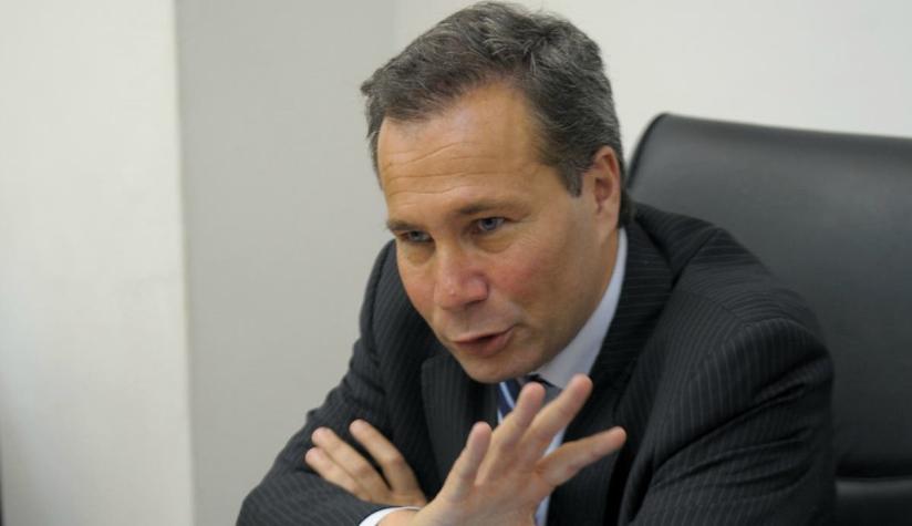 Nisman: Descartan que fiscal haya tenido trazos de pólvora en sus manos