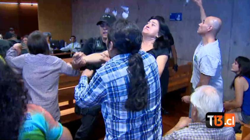 [VIDEO] Con incidentes se desarrolló lectura de sentencia a Tamara Farías