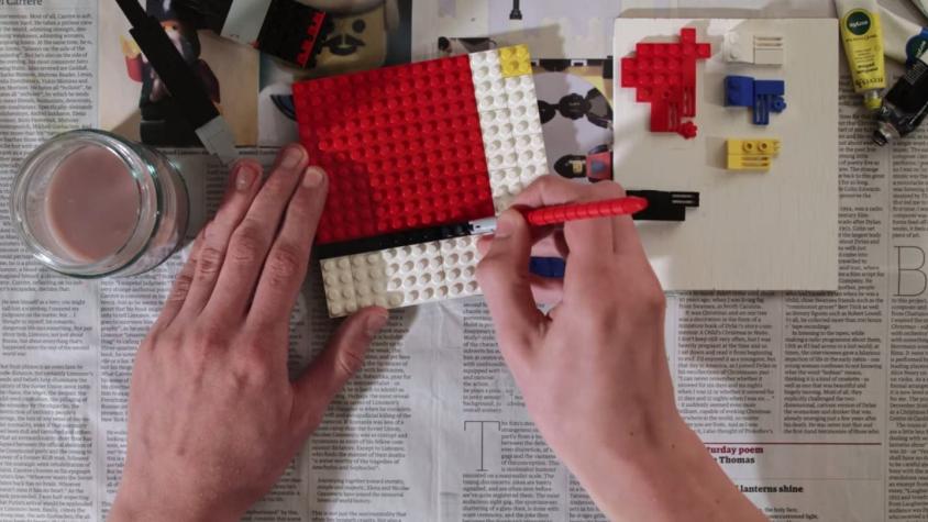 [VIDEO] Genial cortometraje muestra a artista pintando con piezas de Lego