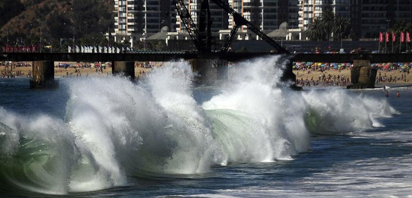 Fuertes marejadas afectarán a la costa chilena hasta el domingo