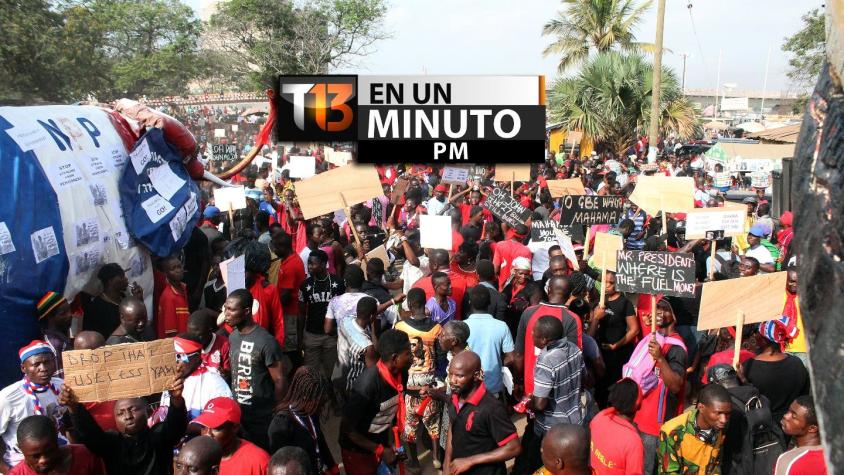 [VIDEO] #T13enunminuto: Miles de personas protestan en Ghana por reiterados cortes eléctricos