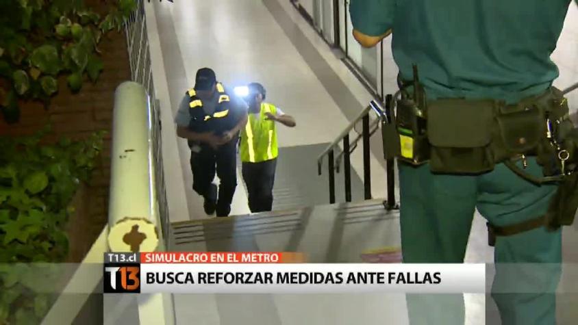 Con "simulacros" Metro de Santiago busca reforzar servicio ante eventuales fallas