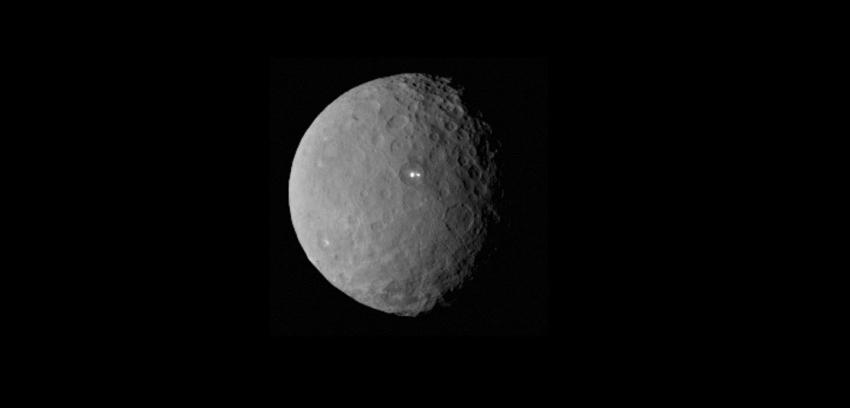 Un nuevo punto luminoso en Ceres asombra a los científicos