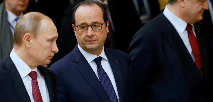 Hollande: "La desaparición brutal de nuestros compatriotas significa una inmensa tristeza"