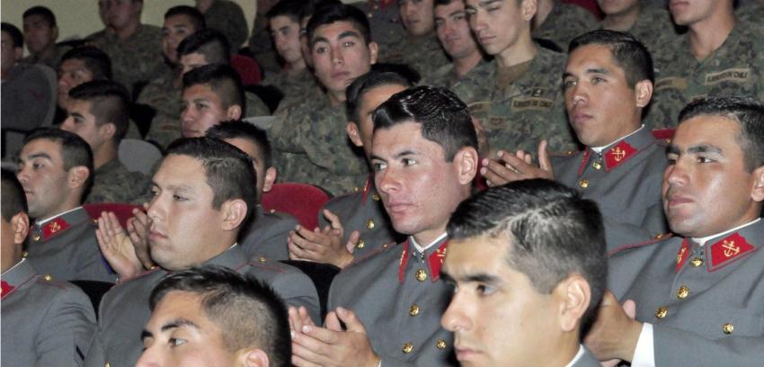 Conscriptos del Ejército podrán estudiar gratis en la U. de Chile