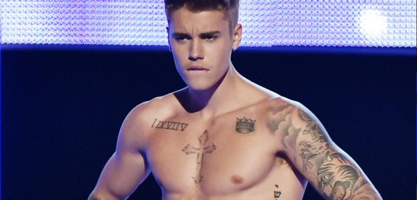 FOTOS: Justin Bieber muestra su trabajado físico en nueva sesión