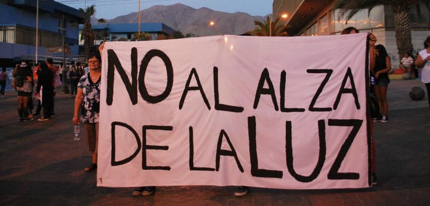 Municipio de Tocopilla amenaza con paro total por alzas en cuentas de luz