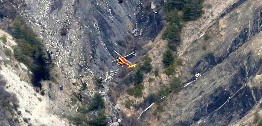 [VIDEO] Primeras imágenes del avión estrellado en los Alpes franceses