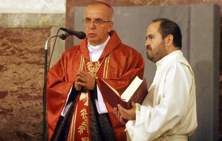 Nuncio apostólico rompe el silencio por Barros: "Aceptamos al obispo que el Santo Padre ha enviado"