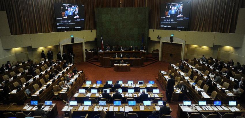 Diputados inician debate por informe de comisión investigadora por crisis en U. Arcis