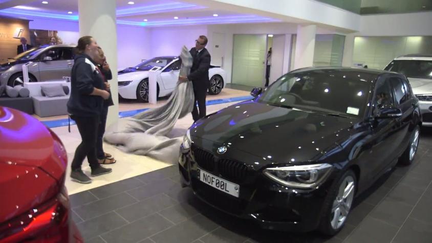 [VIDEO] Por creer en una broma ganó un auto BMW 0 kilómetros