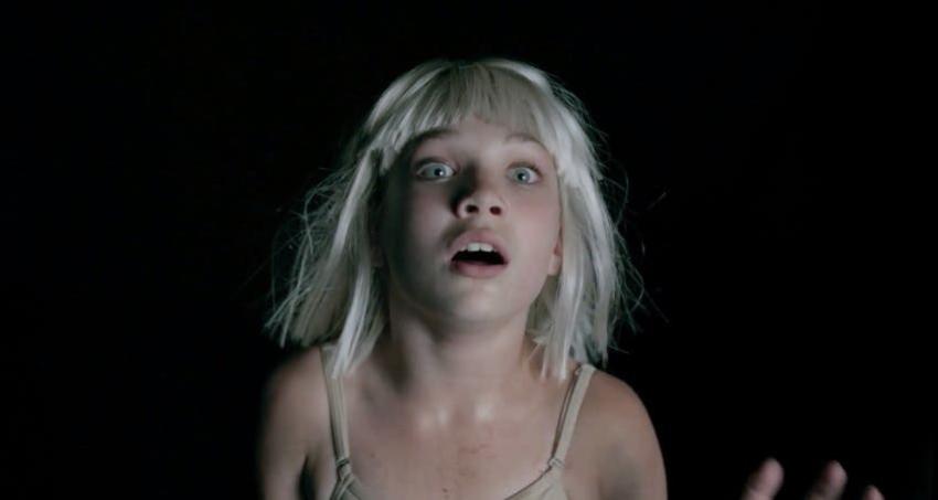 Revisa el videoclip de “Big Girls Cry”, lo nuevo de Sia
