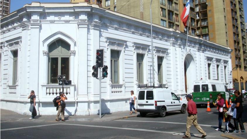 Bombas: Carabineros detiene a nuevo sospechoso de atentado en Primera Comisaría de Santiago