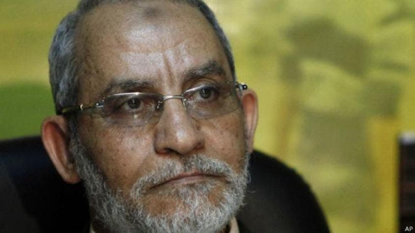 Justicia egipcia confirma pena de muerte para líder de Hermanos Musulmanes