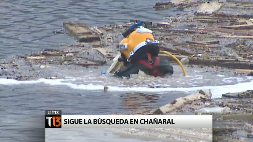 Buzos siguen la búsqueda de los desaparecidos en Chañaral