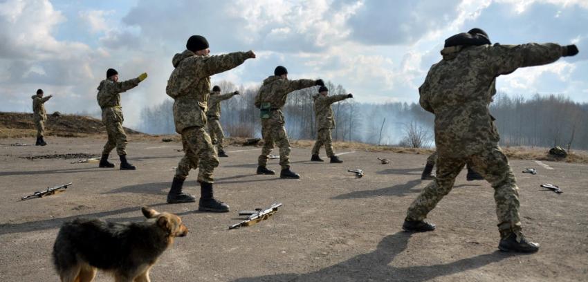 Paracaidistas de EE.UU. llegan a Ucrania para entrenar a la Guardia Nacional
