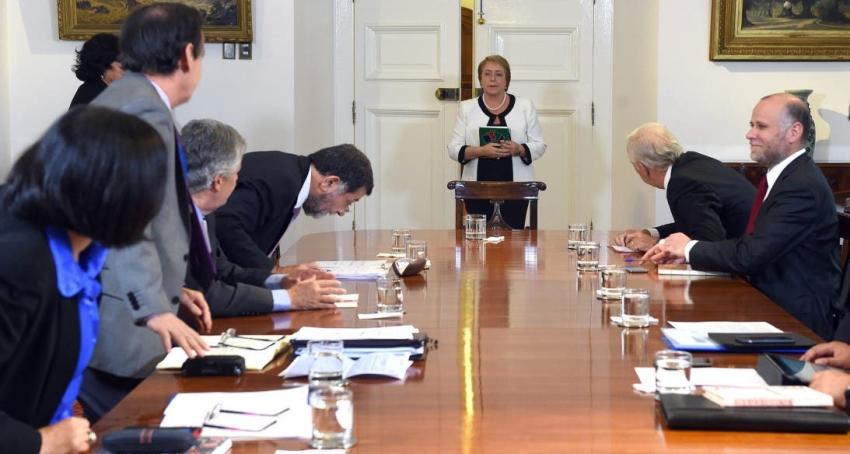 Bachelet encabeza reunión para evaluar nuevas medidas por catástrofe en el norte