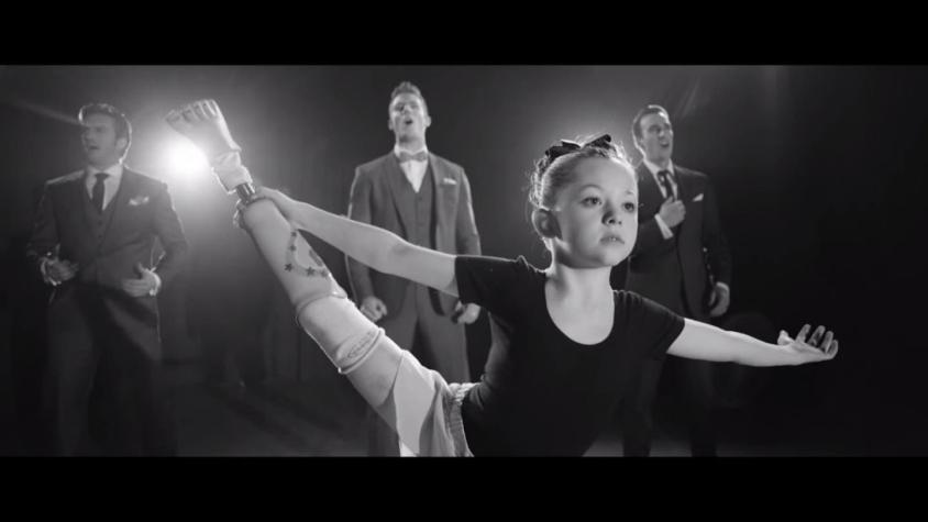[VIDEO] Esta pequeña niña amputada no dejó su sueño de ser bailarina