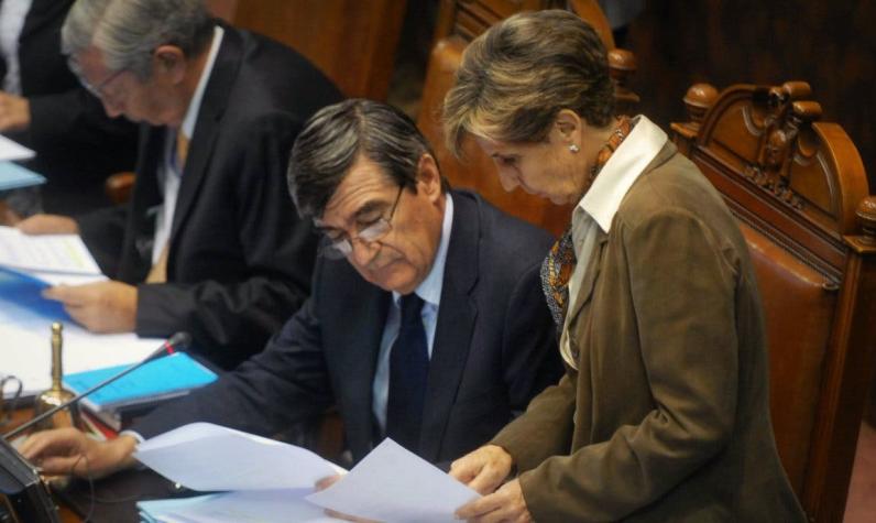 Escalona vs. Allende: Las diferencias, sellos y retos de los aspirantes a liderar el PS en 2015