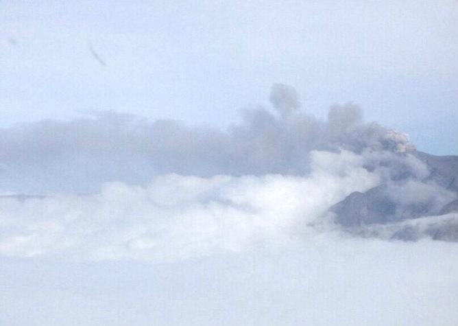 [VIDEO] Así se ve el volcán Calbuco a una semana de la erupción