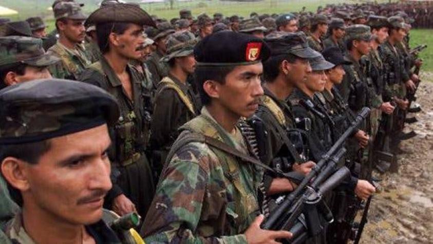Colombia reanuda bombardeos contra las FARC tras mortal ataque a militares